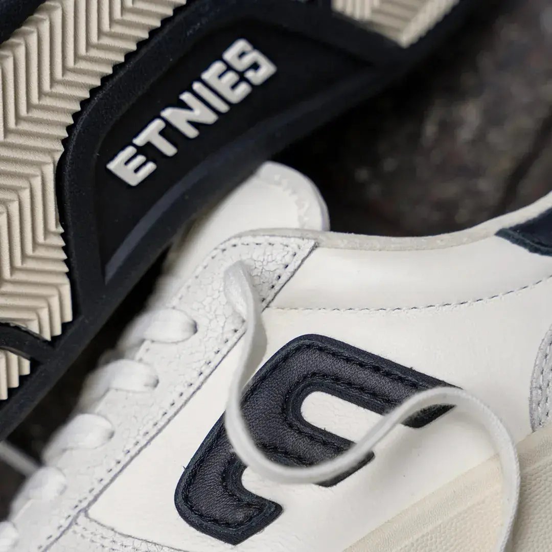 Emerson - Image 5